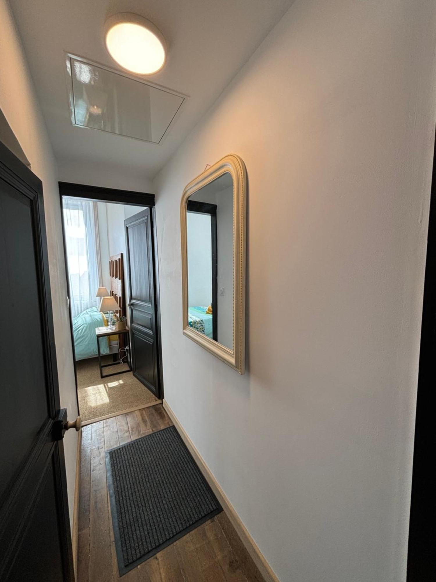 Maison A La Guitarde - Hotel Particulier Hippolyte Châteauroux Exterior foto